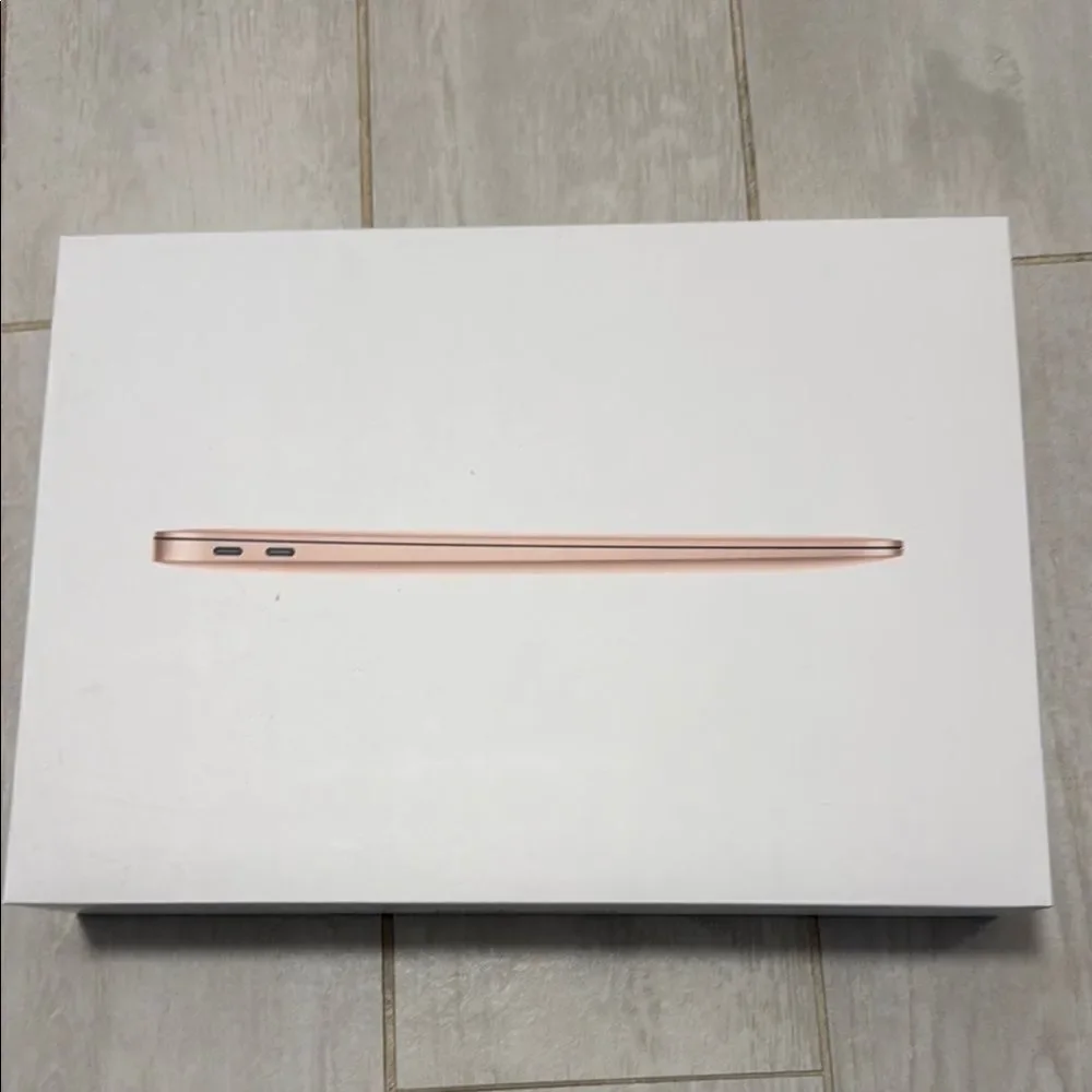 New Apple MacBook Air BOX